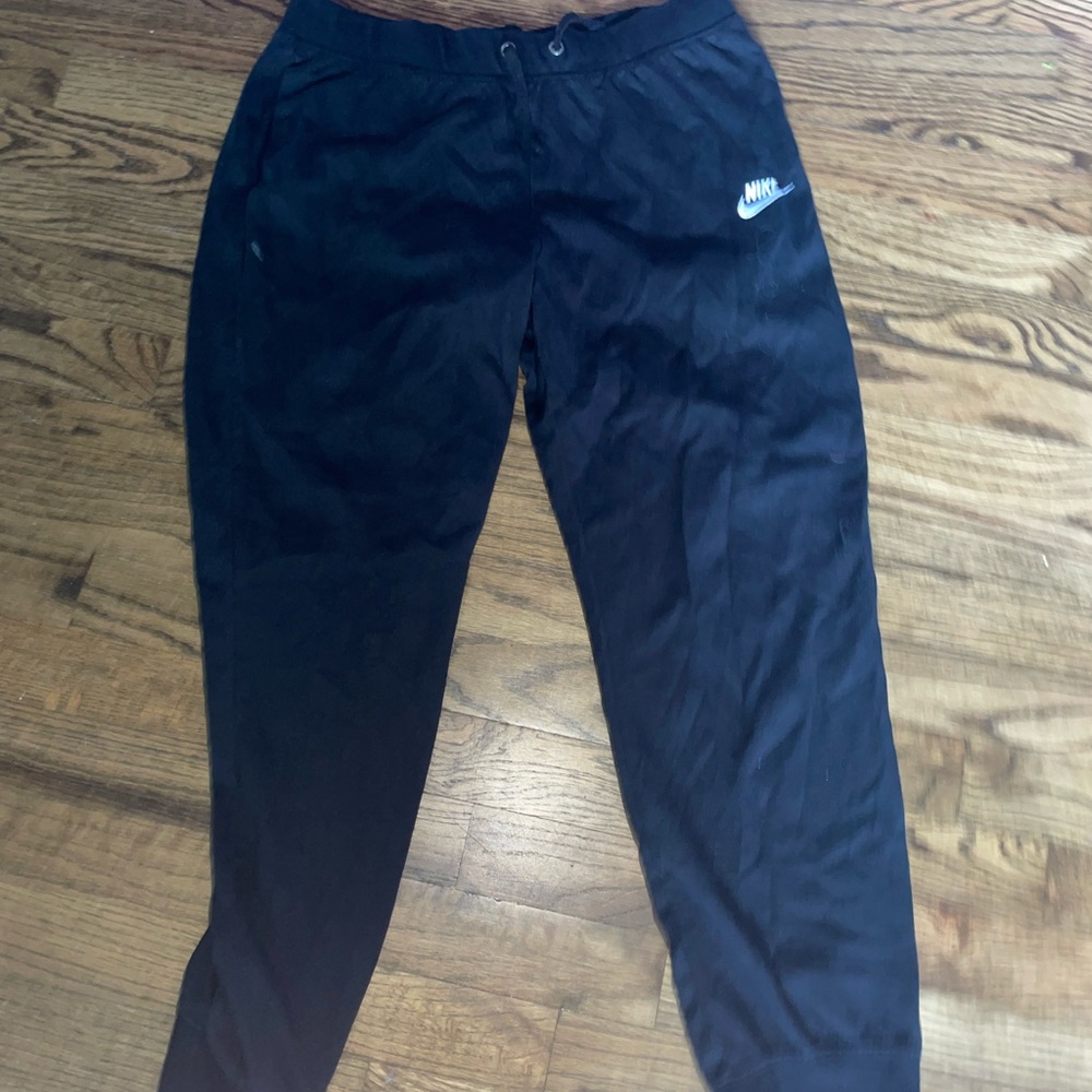 Nike Women’s Black Sweatpants